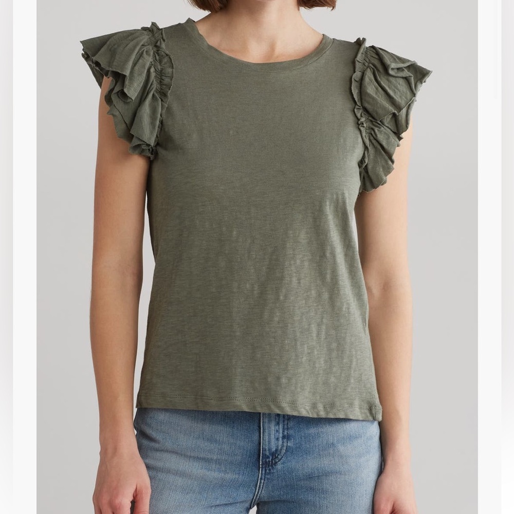 Industry flutter sleeve top.